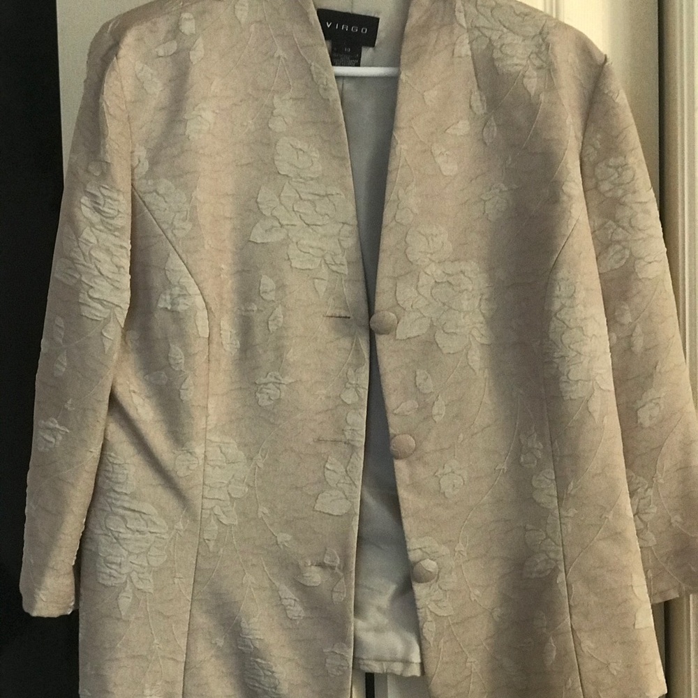 Vintage skirt suit